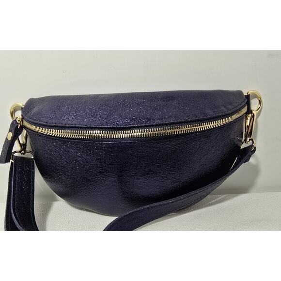 Tourance Italy Metallic Blue Genuine Leather Waist Pack Fanny Pack NWOT - Picture 2 of 8